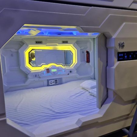 Capsule Riverside โฮจิมินห์ซิตี้ ภายนอก รูปภาพ